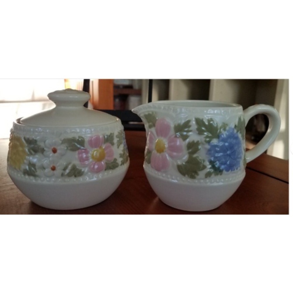 Vintage SR Ironstone Garden Party Creamer and Sugar Bowl Set Floral Japan 4143